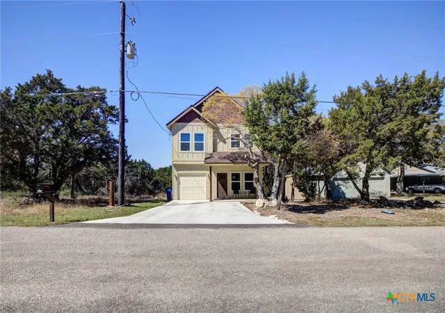 Photo 3 of Single family home for sale at 1577 Whispering Hills Dr, Canyon Lake, TX 78133 | MLS# 607224 | Listing updated on 2026-09-16