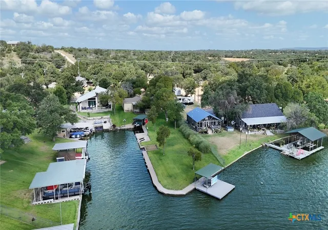 Photo 1 of Manufactured home for sale at 506 Ranch Rd 2233, Llano, TX 78643 | MLS# 607264 | Listing updated on 2026-09-09
