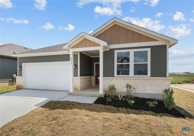Photo 1 of Sale Pending at 2517 Heritance Pass, Seguin, TX 78155 | MLS# 607412 | Listing updated on 2026-10-05