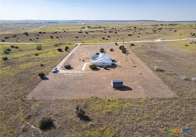 Photo 2 of Single family home for sale at 1298 County Rd 2337, Lampasas, TX 76550 | MLS# 607430 | Listing updated on 2026-09-15
