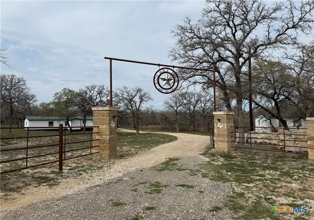 Photo 2 of Manufactured home for sale at 108 Deep Woods Dr, Seguin, TX 78155 | MLS# 607540 | Listing updated on 2026-08-17