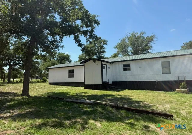 Photo 3 of Manufactured home for sale at 108 Deep Woods Dr, Seguin, TX 78155 | MLS# 607540 | Listing updated on 2026-09-28