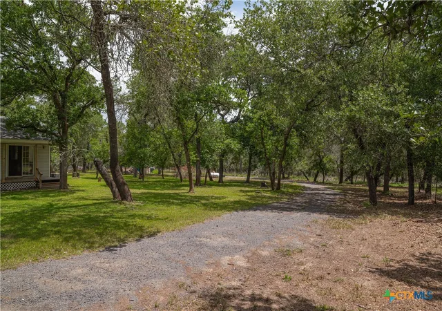 Photo 3 of Sale Pending at 2981 Vivroux Ranch Rd, Seguin, TX 78155 | MLS# 607608 | Listing updated on 2026-09-30