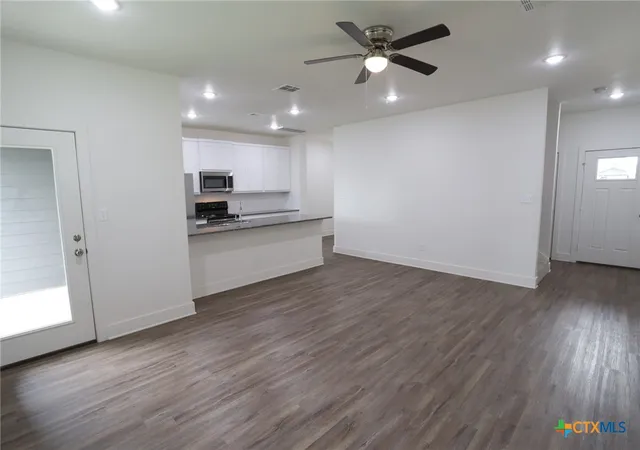 Photo 3 of Townhouse for sale at 1838-1850 Royal Loop, Belton, TX 76513 | MLS# 607621 | Listing updated on 2026-08-21