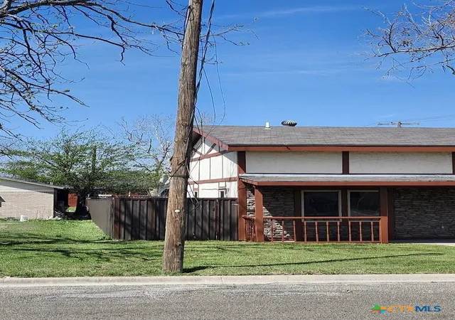 Photo 3 of Single family home for sale at 303 N 7th Street, Copperas Cove, TX 76522 | MLS# 607840 | Listing updated on 2026-09-14