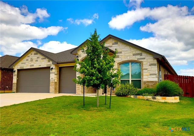 Photo 1 of Single family home for sale at 806 Eagle Crst Cvs, Salado, TX 76571 | MLS# 607855 | Listing updated on 2026-09-18