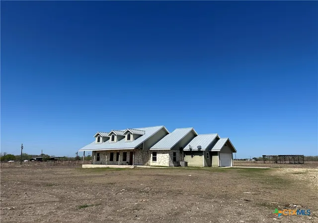 Photo 3 of Single family home for sale at 4355 Se River Rd, Martindale, TX 78655 | MLS# 608061 | Listing updated on 2026-09-22