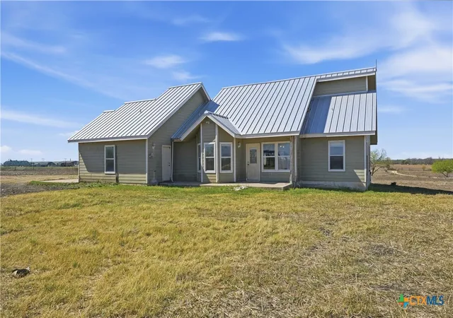 Photo 4 of Single family home for sale at 4355 SE River Rd, Martindale, TX 78655 | MLS# 608061 | Listing updated on 2026-09-22