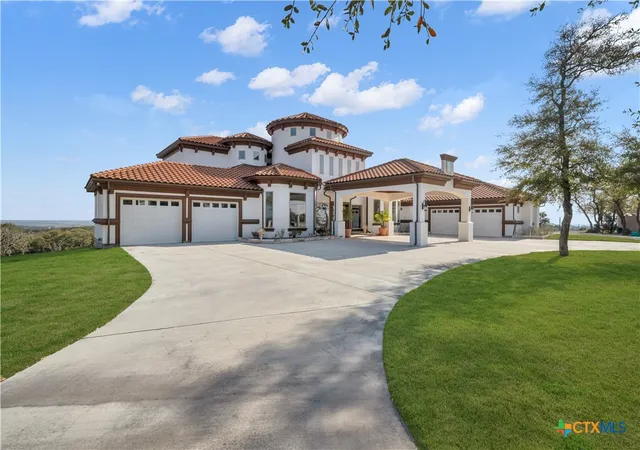 Photo 2 of Single family home for sale at 205 County Rd 2727, Mico, TX 78056 | MLS# 608171 | Listing updated on 2026-08-27