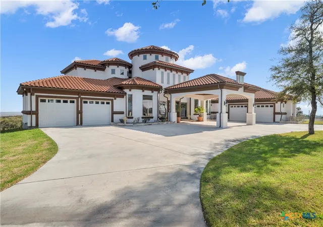 Photo 3 of Single family home for sale at 205 County Rd 2727, Mico, TX 78056 | MLS# 608171 | Listing updated on 2026-08-27