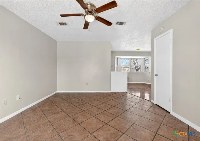 Photo 3 of Single family home for sale at 3707 Griffin Dr, Killeen, TX 76543 | MLS# 607583 | Listing updated on 2026-09-11