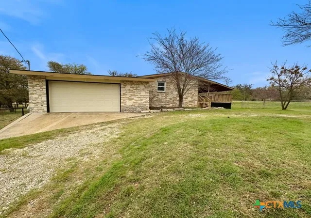 Photo 2 of Sale Pending at 7121 Mcgregor Park Rd, Temple, TX 76502 | MLS# 608714 | Listing updated on 2026-10-06