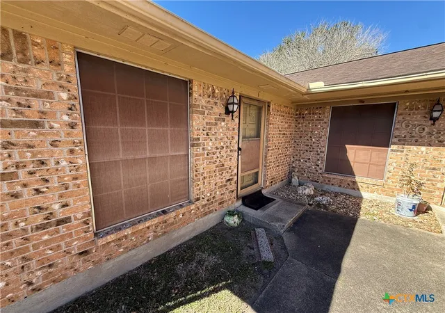 Photo 2 of Townhouse for sale at 608 King Arthur St, Victoria, TX 77904 | MLS# 608175 | Listing updated on 2026-09-04