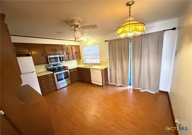 Photo 3 of Townhouse for sale at 608 King Arthur St, Victoria, TX 77904 | MLS# 608175 | Listing updated on 2026-09-04