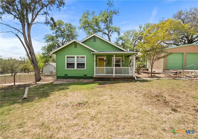 Photo 1 of Sale Pending at 1035 Madeline St, New Braunfels, TX 78132 | MLS# 608709 | Listing updated on 2026-08-31