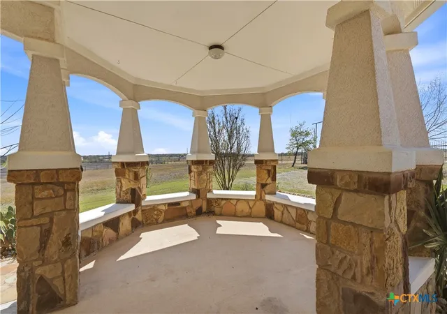 Photo 3 of Single family home for sale at 100 Mayfield Ln, Lockhart, TX 78644 | MLS# 607531 | Listing updated on 2026-09-16