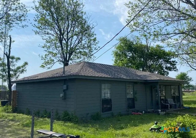 Photo 3 of Single family home for sale at 15 S 19th Street, Temple, TX 76504 | MLS# 608834 | Listing updated on 2026-08-11