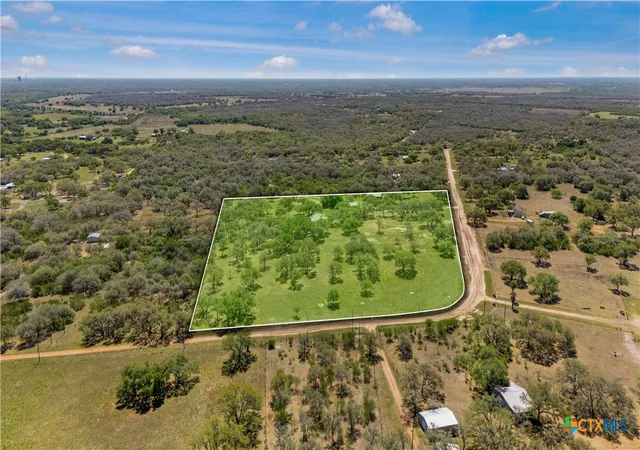 Photo 3 of Sale Pending at 242 Wheeler Ln, Goliad, TX 77963 | MLS# 607300 | Listing updated on 2026-09-11