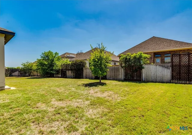 Photo 3 of Single family home for sale at 712 Coyote Crk Way, Kyle, TX 78640 | MLS# 608857 | Listing updated on 2026-09-17