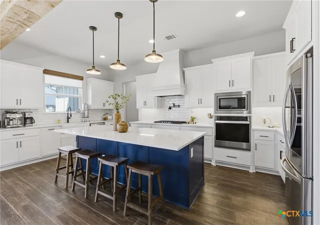 Photo 1 of Single family home for sale at 300 County Rd 220, Florence, TX 76527 | MLS# 608656 | Listing updated on 2026-08-19