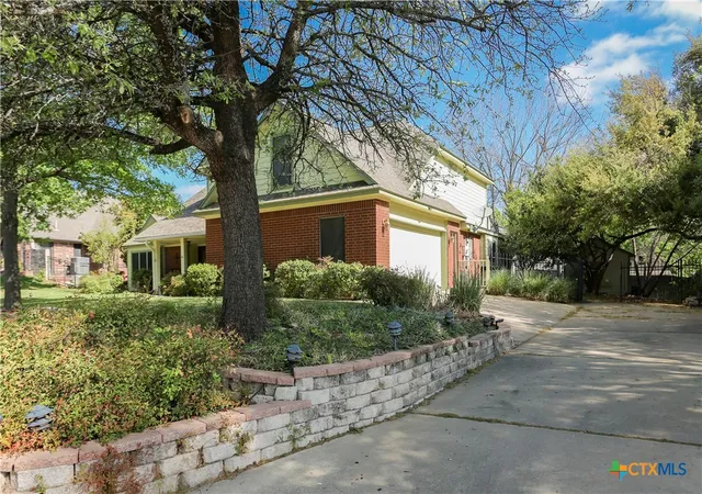 Photo 3 of Single family home for sale at 519 Dingo Trl, Harker Heights, TX 76548 | MLS# 608649 | Listing updated on 2026-09-11