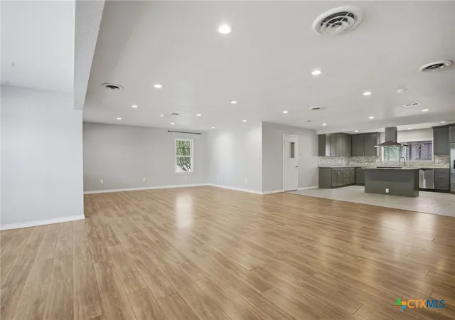 Photo 2 of Single family home for sale at 1225 N Unicorn Ave, New Braunfels, TX 78130 | MLS# 609157 | Listing updated on 2026-09-23