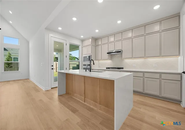 Photo 2 of Single family home for sale at 9505 Golden Lion Dr, Austin, TX 78744 | MLS# 609216 | Listing updated on 2026-09-16