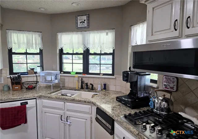 Photo 4 of Single family home for sale at 114 Lcr 465, Mexia, TX 76667 | MLS# 609422 | Listing updated on 2026-08-25