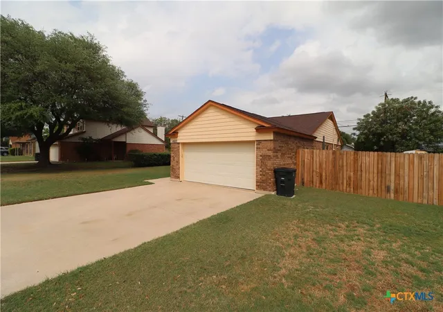 Photo 3 of Single family home for sale at 4603 Brian Dr, Killeen, TX 76542 | MLS# 609451 | Listing updated on 2026-09-09