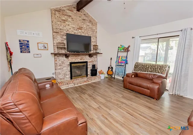 Photo 4 of Single family home for sale at 227 Briarmeadow Ln, Victoria, TX 77904 | MLS# 609570 | Listing updated on 2026-09-11