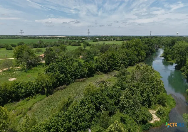 Photo 3 of Single family home for sale at 3500 Scull Rd, Martindale, TX 78655 | MLS# 608962 | Listing updated on 2026-09-08
