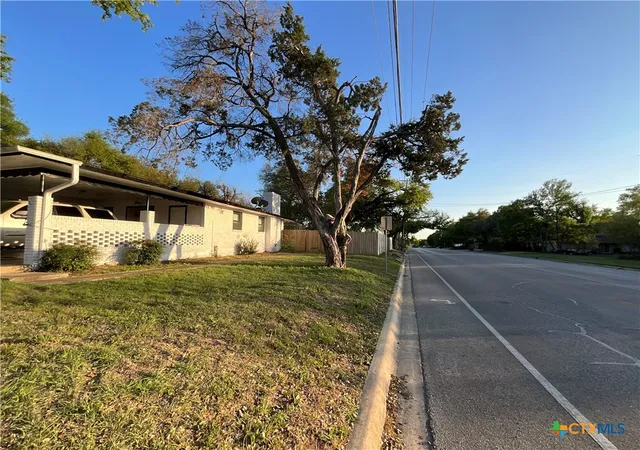 Photo 2 of Single family home for sale at 3413 Forest Trl, Temple, TX 76502 | MLS# 609618 | Listing updated on 2026-09-03