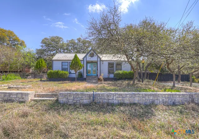Photo 1 of Single family home for sale at 499 Lakeway, Spring Branch, TX 78070 | MLS# 609737 | Listing updated on 2026-08-18