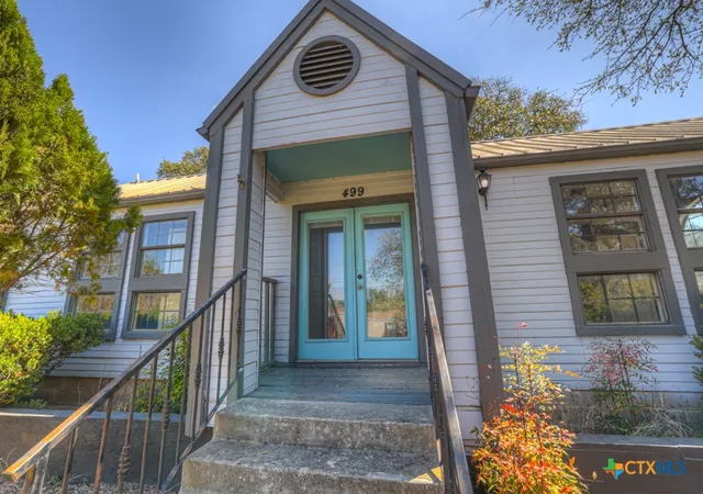 Photo 3 of Single family home for sale at 499 Lakeway, Spring Branch, TX 78070 | MLS# 609737 | Listing updated on 2026-08-18