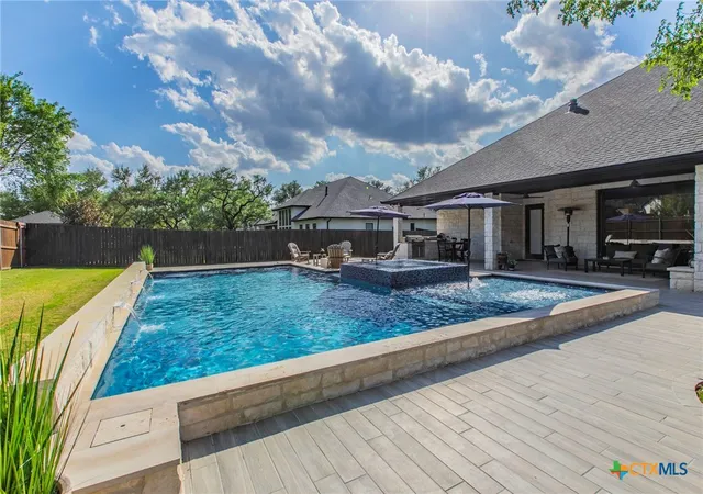 Photo 2 of Single family home for sale at 111 Lago Viento Ln, Belton, TX 76513 | MLS# 609729 | Listing updated on 2026-09-08