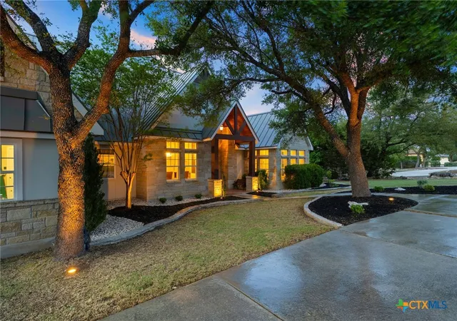 Photo 4 of Single family home for sale at 1058 Provence Pl, New Braunfels, TX 78132 | MLS# 608183 | Listing updated on 2026-09-01