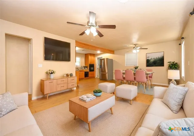 Photo 2 of Single family home for sale at 104 W Beeline Ln, Harker Heights, TX 76548 | MLS# 609773 | Listing updated on 2026-08-19