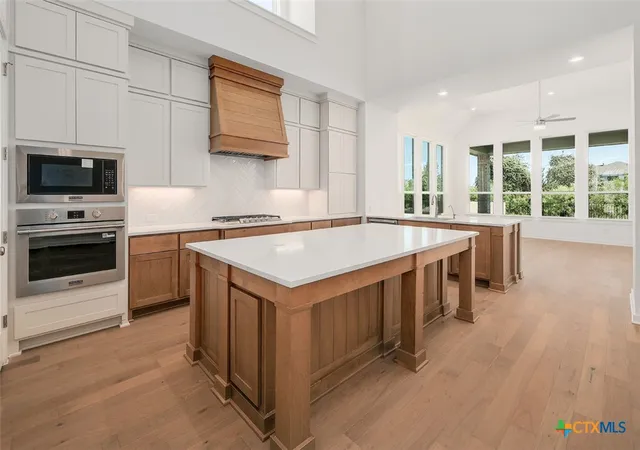 Photo 2 of Single family home for sale at 212 Borrego Bnd, Liberty Hill, TX 78642 | MLS# 610200 | Listing updated on 2026-09-14