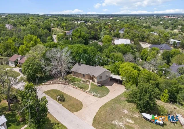 Photo 4 of Single family home for sale at 608 Ridgecrest Dr, Salado, TX 76571 | MLS# 610344 | Listing updated on 2026-09-02