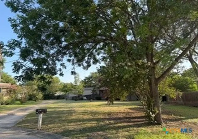 Manufactured home for sale at 901 Tonkawa Cir, New Braunfels, TX 78130 | MLS# 610346