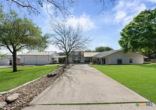 Photo 3 of Single family home for sale at 3719 Smoke Signal Rd, Belton, TX 76513 | MLS# 609898 | Listing updated on 2026-08-17