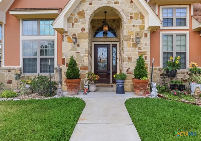 Photo 3 of Single family home for sale at 790 Spanish Grant Rd, Goliad, TX 77963 | MLS# 610297 | Listing updated on 2026-08-30