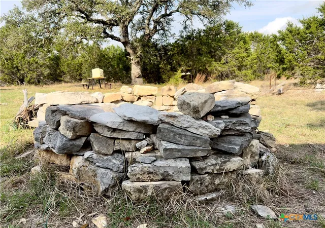 Photo 3 of House for sale at 754 Park Rd, Lampasas, TX 76550 | MLS# 610443 | Listing updated on 2026-08-24