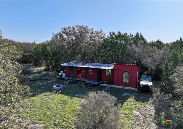 Photo 4 of House for sale at 754 Park Rd, Lampasas, TX 76550 | MLS# 610443 | Listing updated on 2026-08-24