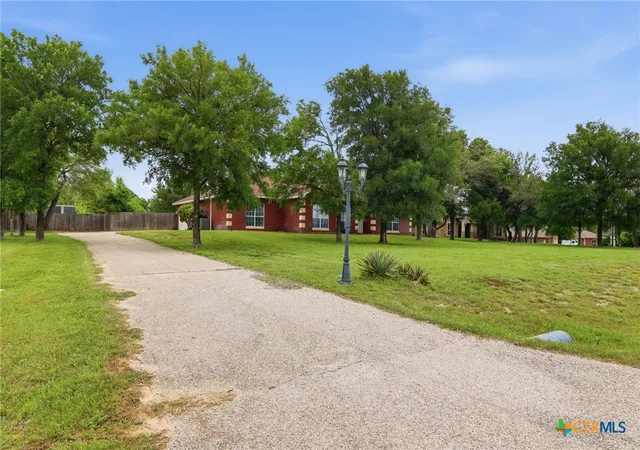 Photo 2 of Sale Pending at 1398 County Rd 3152, Kempner, TX 76539 | MLS# 610568 | Listing updated on 2026-09-12