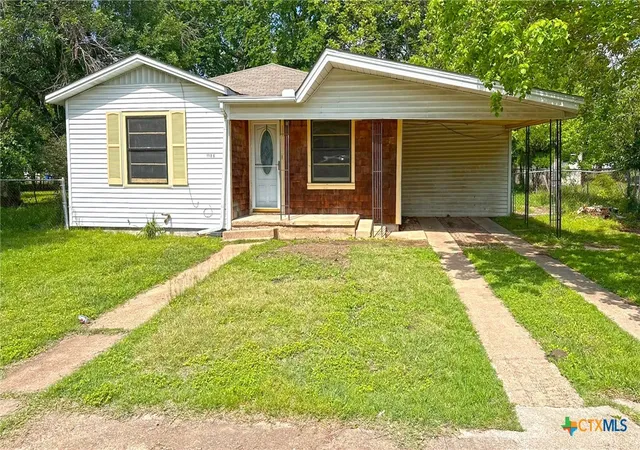 Photo 2 of Single family home for sale at 1106 S 7th Street, Copperas Cove, TX 76522 | MLS# 610906 | Listing updated on 2026-09-10