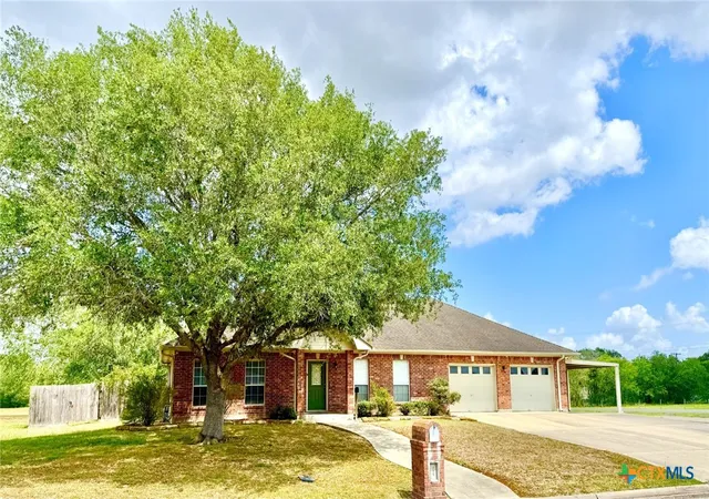 Photo 2 of Single family home for sale at 415 S Trinity St, Edna, TX 77957 | MLS# 610987 | Listing updated on 2026-09-09