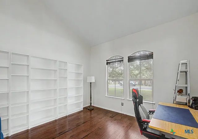 Photo 3 of Single family home for sale at 17804 Linkhill Dr, Dripping Springs, TX 78620 | MLS# 610286 | Listing updated on 2026-08-03