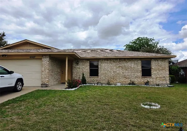 Photo 2 of Single family home for sale at 4407 Fieldcrest Dr, Killeen, TX 76549 | MLS# 610458 | Listing updated on 2026-09-16