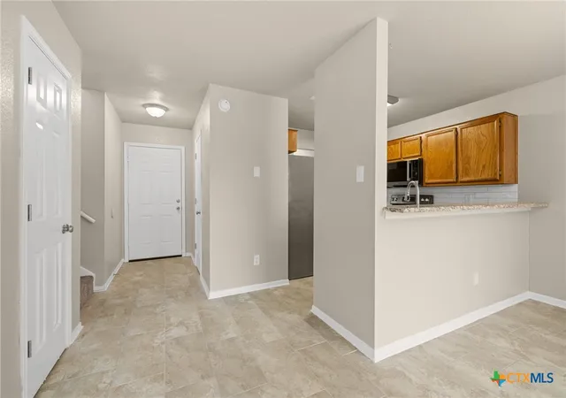 Photo 3 of Sale Pending at 314 Deloris Dr, Killeen, TX 76542 | MLS# 611074 | Listing updated on 2026-09-25